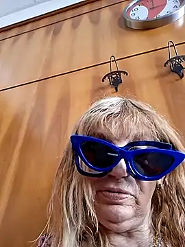 eva2023sexy online show from 23, 4, 2026