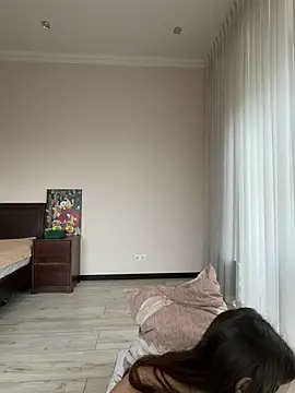 Hott Lolla online show from 1, 4, 2026