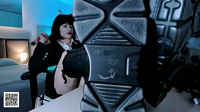 Snapshot of _Goddess_Misha_ chatting on 6, 11, 2025 Goddess Misha online show from 6, 11, 2025