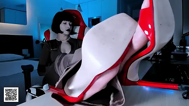 Snapshot of _Goddess_Misha_ chatting on 25, 11, 2025 Goddess Misha online show from 25, 11, 2025