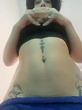 Snapshot of xmoira3x chatting on 4, 11, 2025 xmoira3x online show from 4, 11, 2025