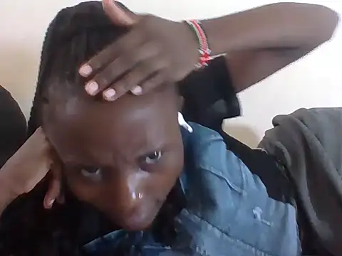 Snapshot of SexyNeedle22 chatting on 19, 11, 2025 SexyNeedle22 online show from 19, 11, 2025