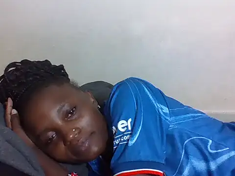 Snapshot of SexyNeedle22 chatting on 2, 12, 2025 SexyNeedle22 online show from 2, 12, 2025