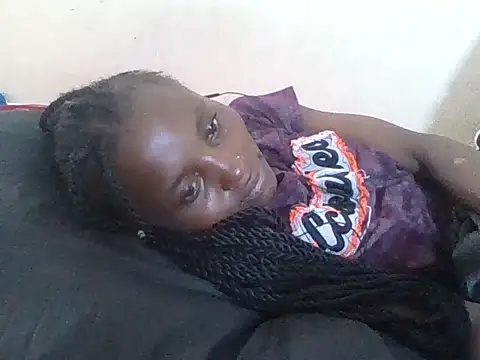 Snapshot of SexyNeedle22 chatting on 17, 12, 2025 SexyNeedle22 online show from 17, 12, 2025