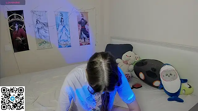 Snapshot of JorRoger chatting on 23, 11, 2025 JorRoger online show from 23, 11, 2025