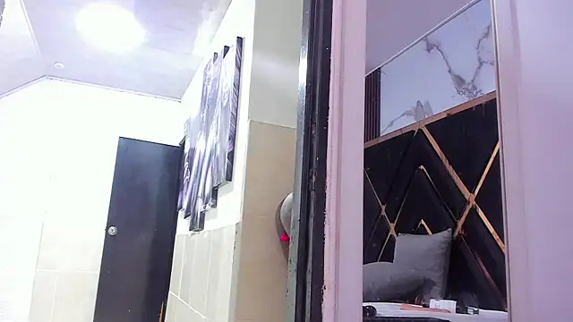 sweetebonny1 online show from 3, 12, 2024