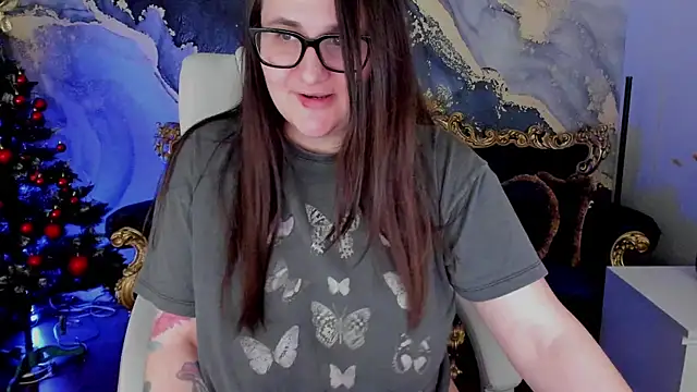 JuicyBeRrys online show from 3, 1, 2025