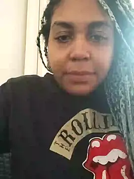 ELLA KELLY online show from 30, 1, 2025