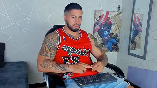 Snapshot of Cristian_Walker chatting on 28, 1, 2025 Cristian Walker online show from 28, 1, 2025