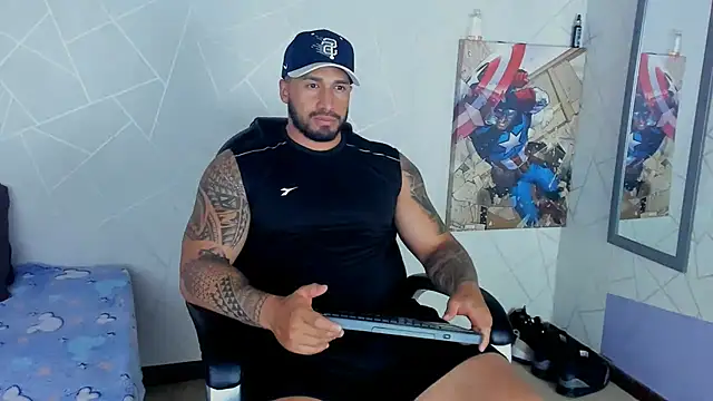 Snapshot of Cristian_Walker chatting on 5, 2, 2025 Cristian Walker online show from 5, 2, 2025