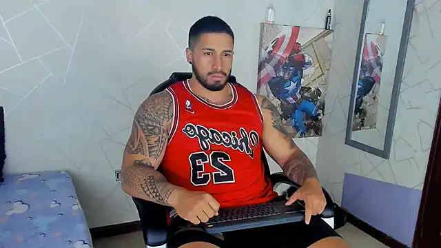 Snapshot of Cristian_Walker chatting on 7, 2, 2025 Cristian Walker online show from 7, 2, 2025