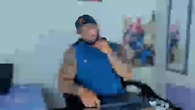 Snapshot of Cristian_Walker chatting on 10, 2, 2025 Cristian Walker online show from 10, 2, 2025