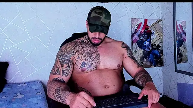 Snapshot of Cristian_Walker chatting on 19, 11, 2025 Cristian Walker online show from 19, 11, 2025