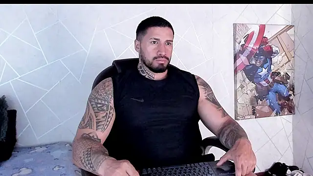 Snapshot of Cristian_Walker chatting on 15, 12, 2025 Cristian Walker online show from 15, 12, 2025