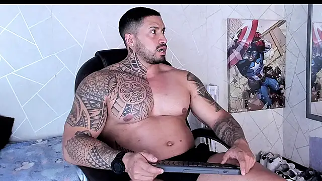 Snapshot of Cristian_Walker chatting on 22, 12, 2025 Cristian Walker online show from 22, 12, 2025