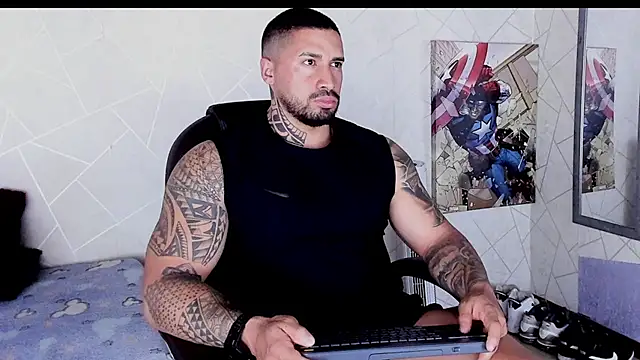 Snapshot of Cristian_Walker chatting on 6, 1, 2026 Cristian Walker online show from 6, 1, 2026