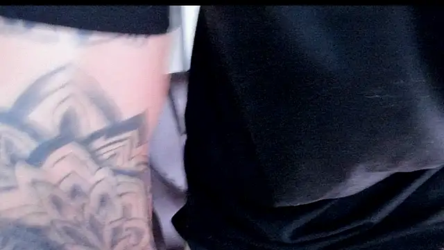 Snapshot of Cristian_Walker chatting on 5, 2, 2026 Cristian Walker online show from 5, 2, 2026