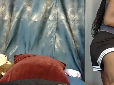 sweetblackbeauty001 online show from 10, 6, 2026