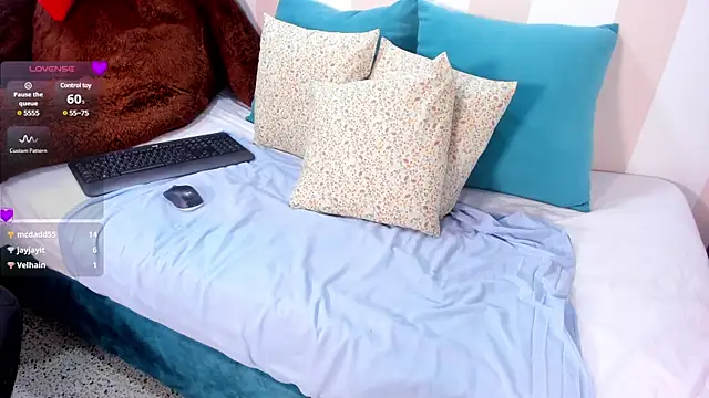 Snapshot of amina_west chatting on 22, 3, 2025 amina west online show from 22, 3, 2025