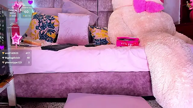 Snapshot of amina_west chatting on 13, 10, 2025 amina west online show from 13, 10, 2025