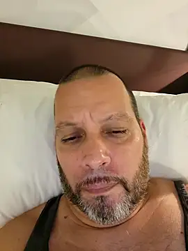 Snapshot of Just2much chatting on 30, 10, 2025 Just2much online show from 30, 10, 2025