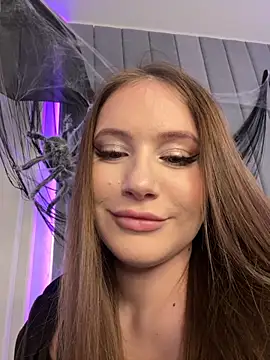 Snapshot of ChloeMarsch chatting on 25, 10, 2025 ChloeMarsch online show from 25, 10, 2025