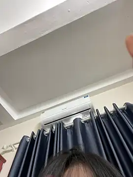 Louis Baby online show from 8, 2, 2025