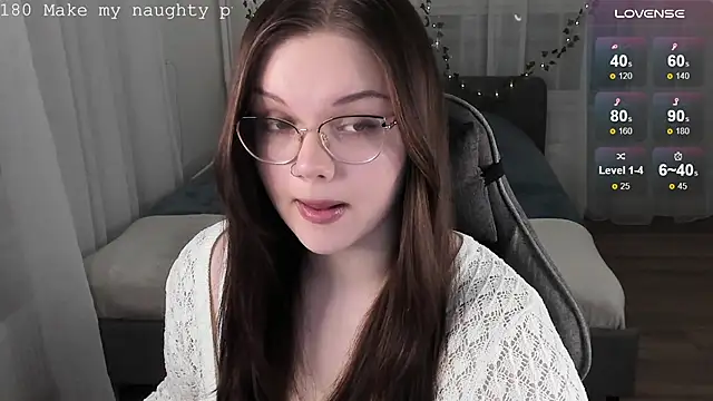 Snapshot of EvaBae chatting on 27, 9, 2025 EvaBae online show from 27, 9, 2025