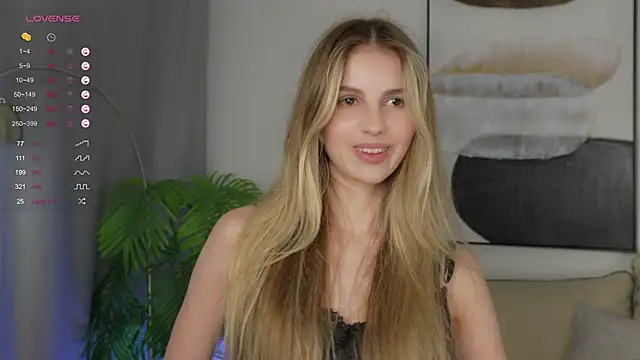 Fluffy-Angel online show from 21, 9, 2025