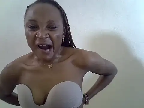 SpicyPetite online show from 17, 10, 2025