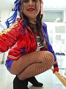 Snapshot of GatitaXD27 chatting on 31, 10, 2025 GatitaXD27 online show from 31, 10, 2025