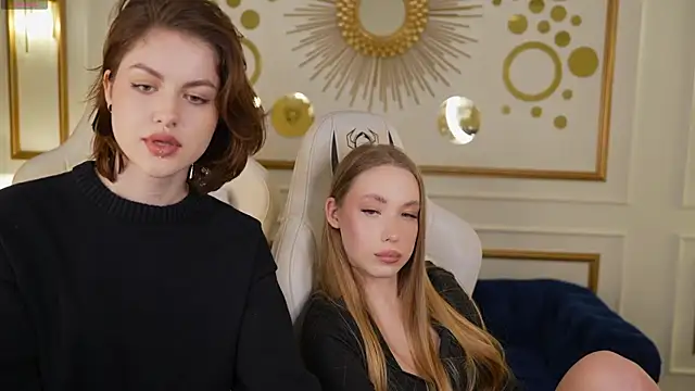 Snapshot of Linda054 chatting on 28, 1, 2025 Linda054 online show from 28, 1, 2025