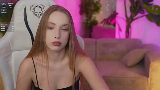 Snapshot of Linda054 chatting on 7, 2, 2025 Linda054 online show from 7, 2, 2025