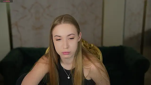 Snapshot of Linda054 chatting on 16, 2, 2025 Linda054 online show from 16, 2, 2025