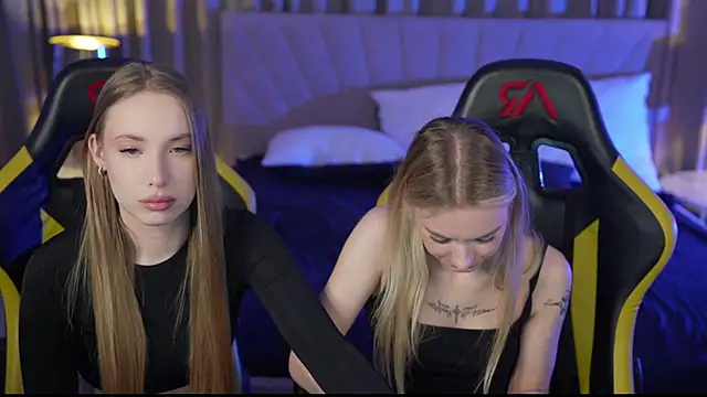 Snapshot of Linda054 chatting on 20, 2, 2025 Linda054 online show from 20, 2, 2025