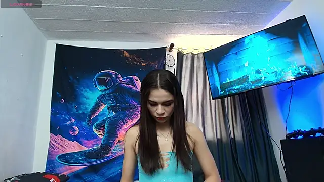 Snapshot of HotCouple_697 chatting on 29, 12, 2024 HotCouple 697 online show from 29, 12, 2024