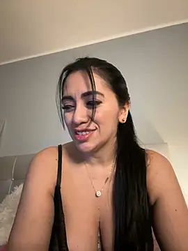 Snapshot of tamara_jay chatting on 23, 1, 2025 tamara jay online show from 23, 1, 2025