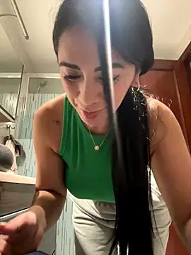 Snapshot of tamara_jay chatting on 13, 11, 2025 tamara jay online show from 13, 11, 2025