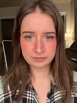 Snapshot of nerdynina chatting on 27, 11, 2025 nerdynina online show from 27, 11, 2025