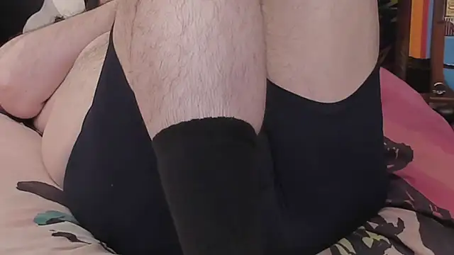 Snapshot of Dominant_BEAR chatting on 18, 11, 2025 Dominant BEAR online show from 18, 11, 2025