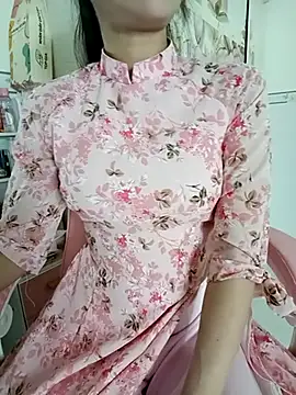    Erin    online show from 18, 2, 2025