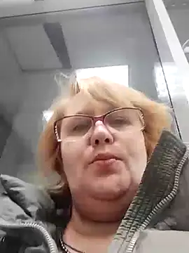 Forest-Lady online show from 1, 2, 2025