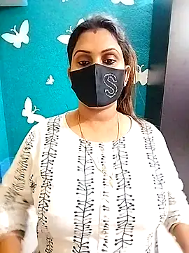 Riya Sexy Baby online show from 6, 3, 2025