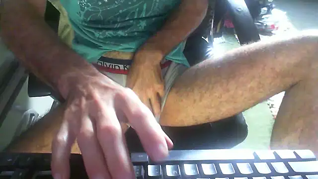 Snapshot of Carte1921 chatting on 14, 11, 2025 Carte1921 online show from 14, 11, 2025