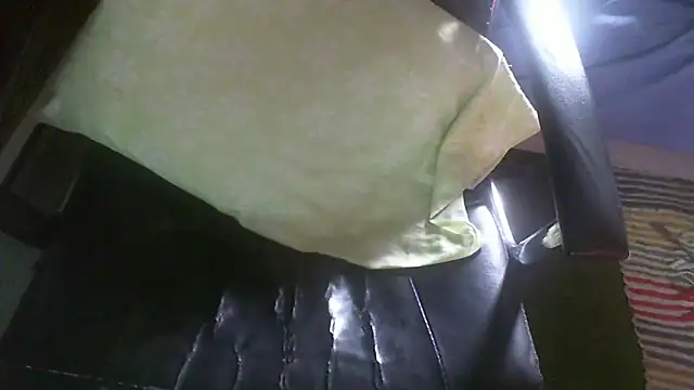 Snapshot of Carte1921 chatting on 18, 12, 2025 Carte1921 online show from 18, 12, 2025