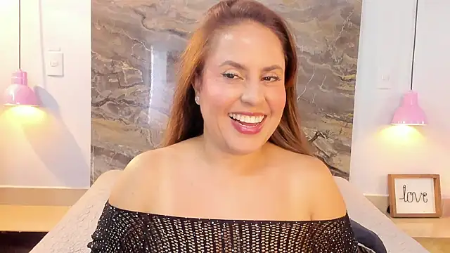 Snapshot of Alisson_zambrano chatting on 22, 9, 2025 Alisson zambrano online show from 22, 9, 2025