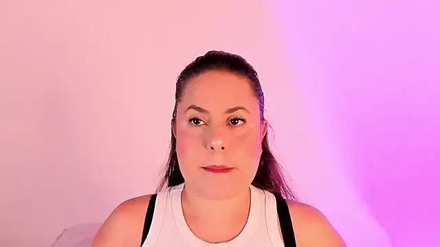 Alisson zambrano online show from 2, 3, 2026