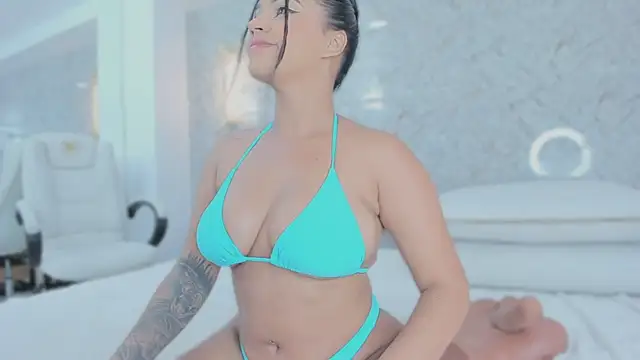 ximena case online show from 21, 10, 2025