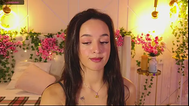 Lolly Neal online show from 19, 10, 2025