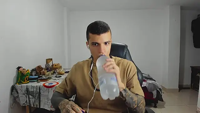 Snapshot of Balo_lovers chatting on 23, 1, 2025 Balo lovers online show from 23, 1, 2025